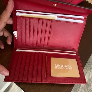 New Mk ❤️ large trifold wallet